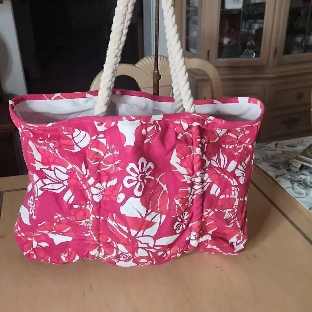 Tropical pink and white beach bag
